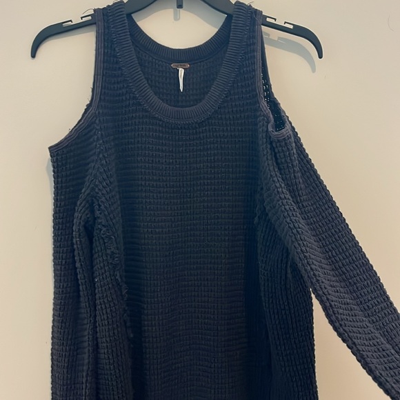Free people cold shoulder waffle sweater - Picture 3 of 5